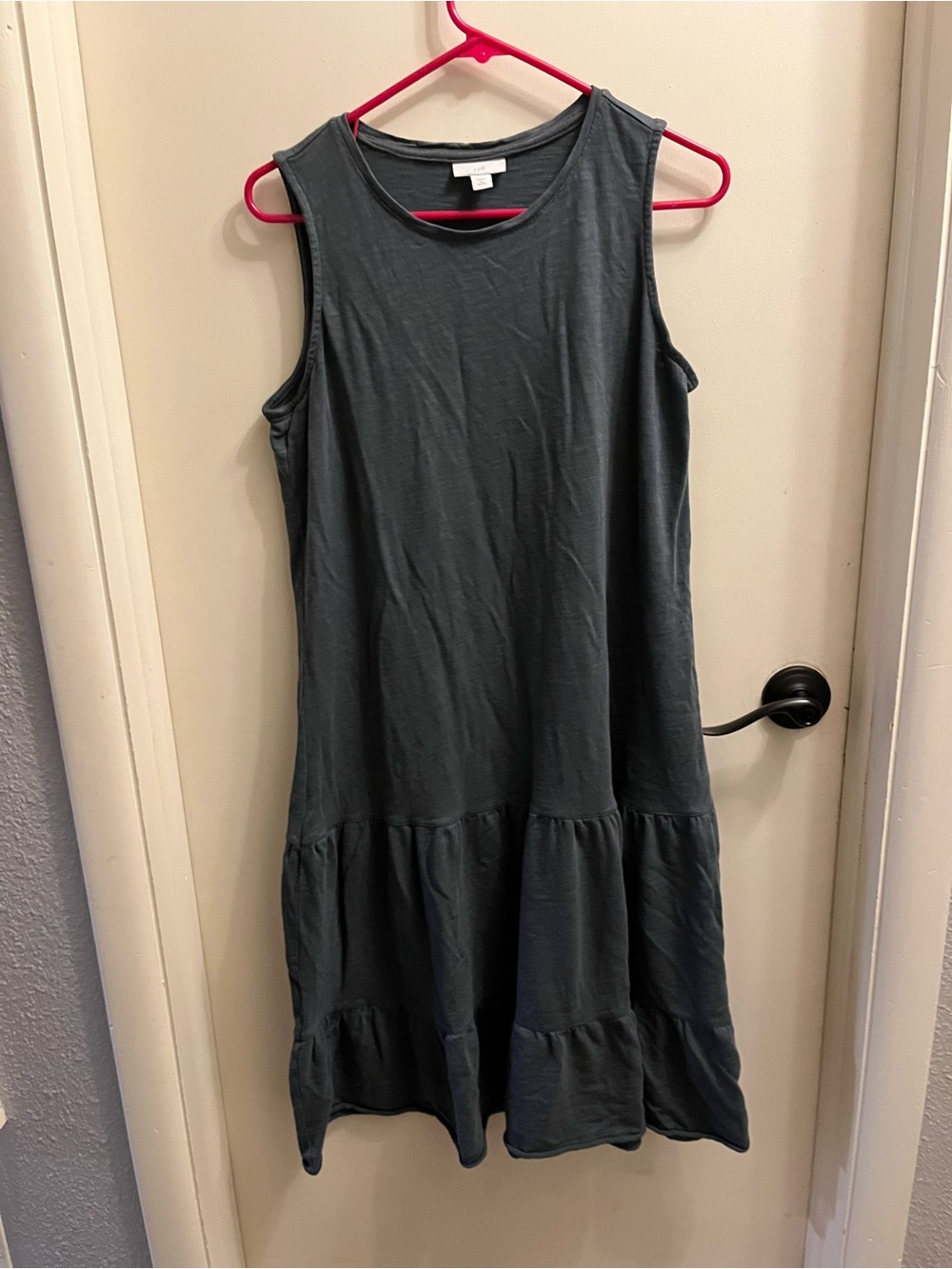 J. Jill Sleeveless Tiered Midi Dress - Charcoal Gray